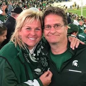 Meet your Posher, Bob